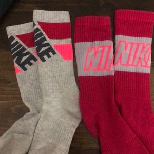 Two pairs of nearly new Nike socks!